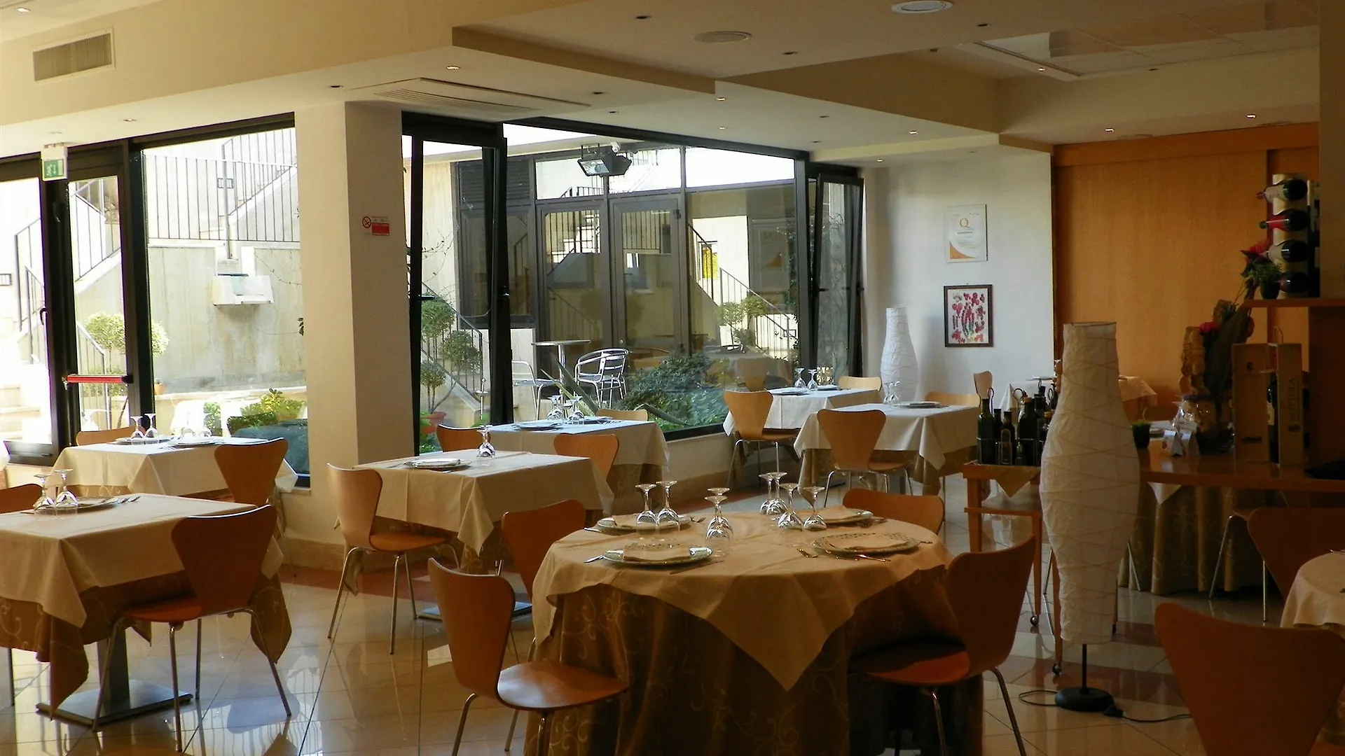 Planet Hotel Arezzo 4*,  Italy